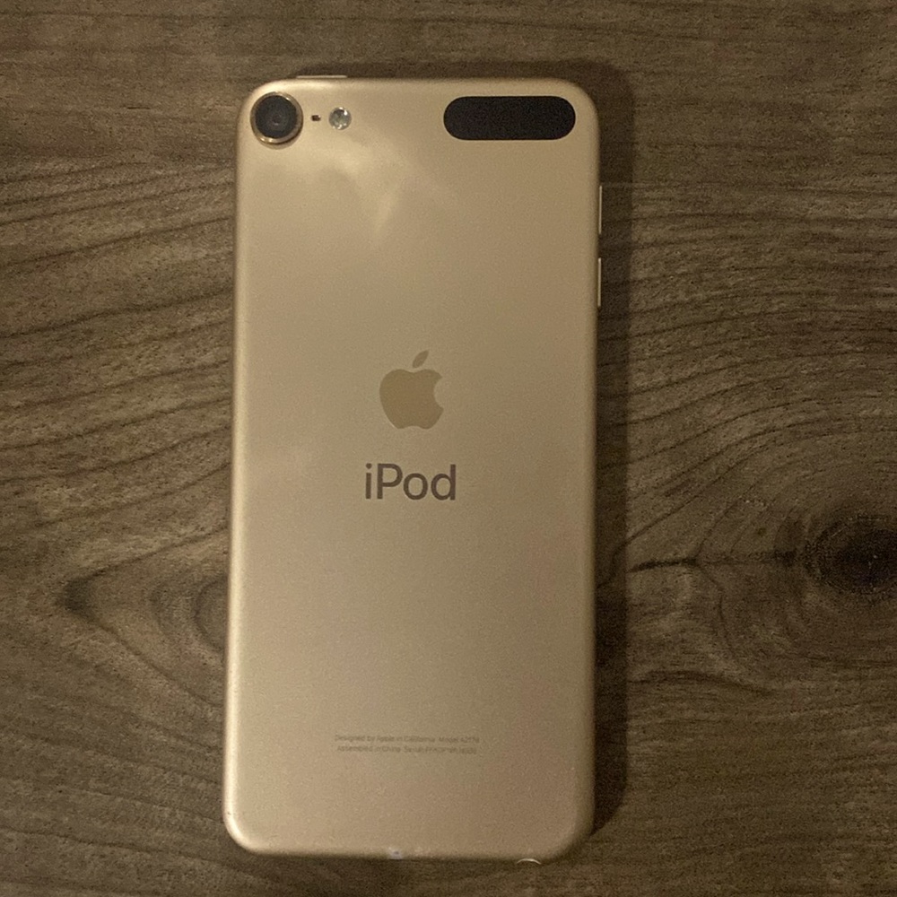 iPod touch gold
